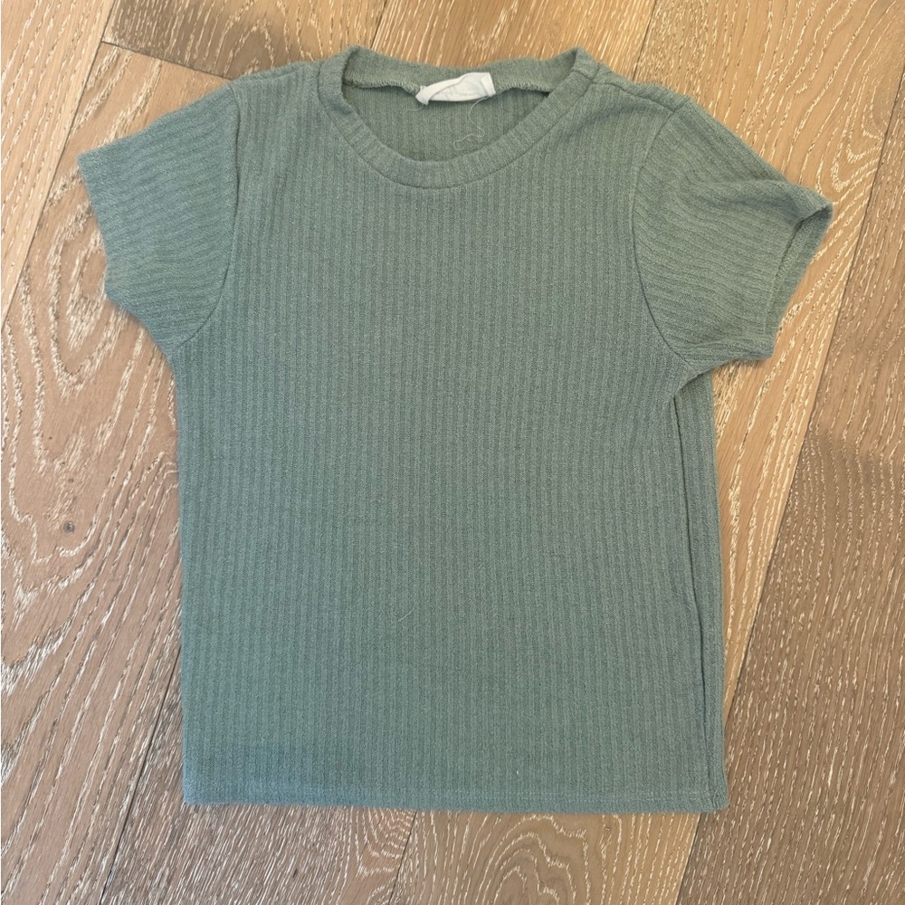 Carly Jean Los Angeles Sage Short Sleeve Tee